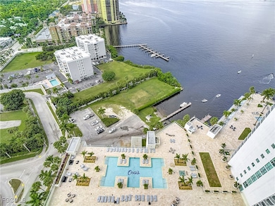 3000 Oasis Grand Blvd unit 2604, Fort Myers, FL 33916 - photo 6