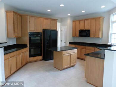 42237 St Huberts Place, Chantilly, VA 20152 - photo 4