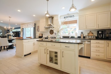 16 Judith Cir, Sutton, MA 01590 - photo 2