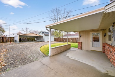 2720 12th St, Columbus, IN 47201 - photo 3