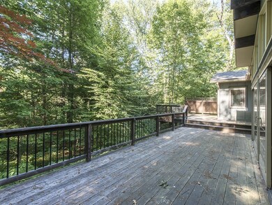 6 Greenwood Ln, South Hadley, MA 01075 - photo 3