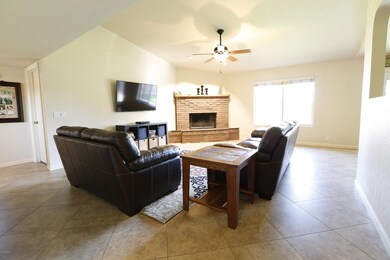 002 Living Room 1