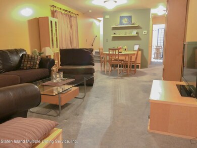 230 Skyline Dr, Staten Island, NY 10304 - photo 5