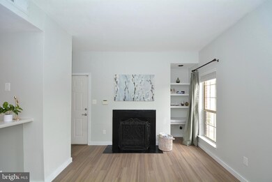 12150 Penderview Terrace unit 1307, Fairfax, VA 22033 - photo 4