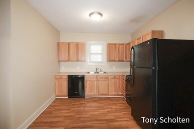 713 6th St NW, Grand Rapids, MI 49504 - photo 4