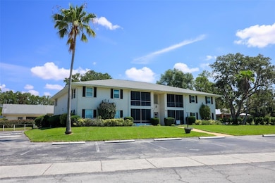 711 Springer Dr unit 2, Lake Wales, FL 33853 - photo 2