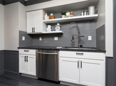 3816 SW 30th St, Des Moines, IA 50321 - photo 3