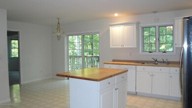 125 Reunion Ridge, East Stroudsburg, PA 18301 - photo 3
