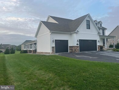 2435 Somerset Rd unit 119, Chambersburg, PA 17202 - photo 5