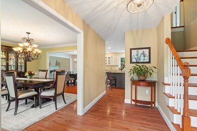 15 Olde Carriage Ln, Douglas, MA 01516 - photo 2