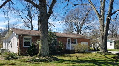 1504 Rogers Cir, Manchester, TN 37355 - photo 3