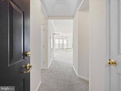 2921 Deer Hollow Way unit 310, Fairfax, VA 22031 - photo 6