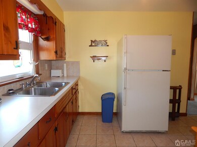 600 Sheridan Ave, Middlesex, NJ 08846 - photo 6