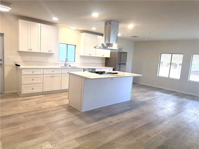 Open floor plan (main entrance)