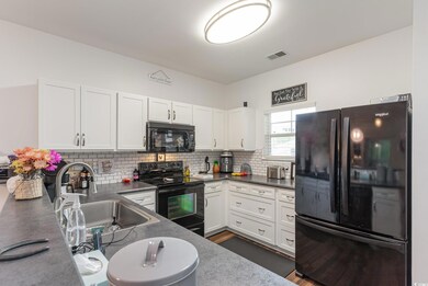 374 Kiskadee Loop unit C, Conway, SC 29526 - photo 5