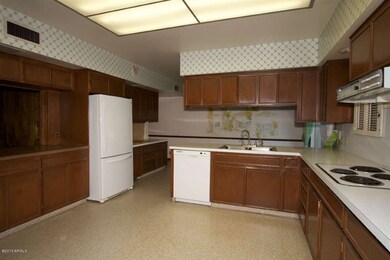 Large kitchen