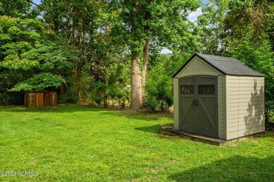 404 Delmar Rd, Jacksonville, NC 28540 - photo 7