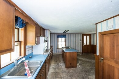 143 Blacksnake Rd, Seabrook, NH 03874 - photo 5