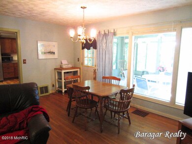 1008 Lockridge Dr NE, Grand Rapids, MI 49505 - photo 6