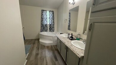 25211 Cedar Hill Dr, Hockley, TX 77447 - photo 5