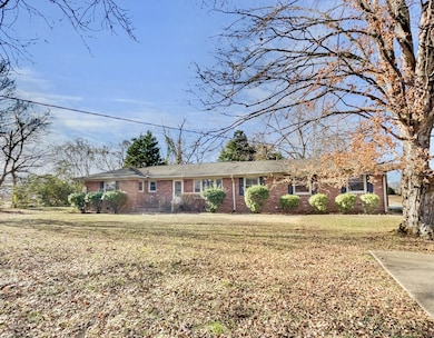 5361 Trousdale Dr, Nashville, TN 37220 - photo 2