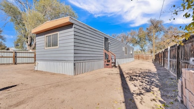 739 Garden Rd SW, Albuquerque, NM 87105 - photo 5