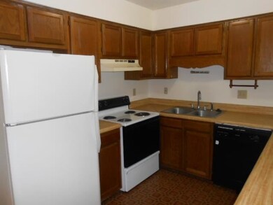 103 Marlene Dr, Jacksonville, NC 28546 - photo 5