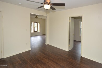 1404Forbes_07