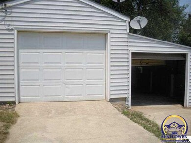 15244 158th Rd, Mayetta, KS 66509 - photo 7