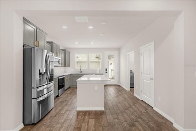 5277 Sapling Sprout Dr, Orlando, FL 32829 - photo 5