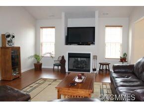 Living Room w/ gas fireplace
