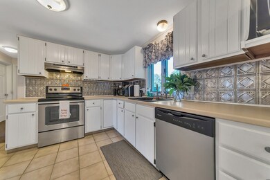 197 Dwight Rd, Springfield, MA 01108 - photo 6