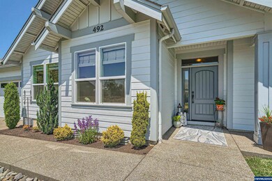 492 NE Holiday Ave, Dallas, OR 97338 - photo 4