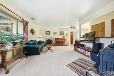 6921 Dennis Ct, Redding, CA 96001 - photo 6