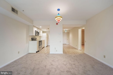 1967 Superfine Ln unit 87, Wilmington, DE 19802 - photo 6