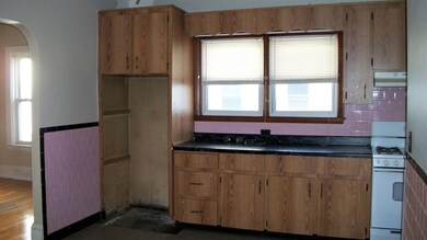 67 Cleverly Ct, Quincy, MA 02169 - photo 4