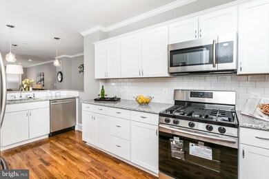 3805 Woodridge Rd, Baltimore, MD 21229 - photo 5