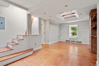 33 E Springfield St unit 3, Boston, MA 02118 - photo 3