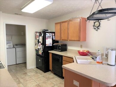 2580 Grand Fir Dr, Greenwood, IN 46143 - photo 3