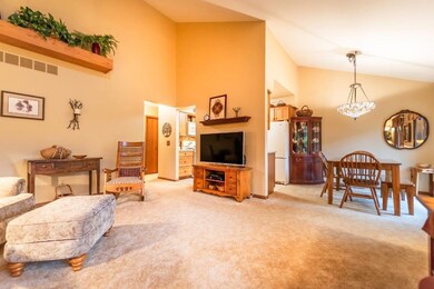 7621 Cottonwood Ln unit 13, Dexter, MI 48130 - photo 7