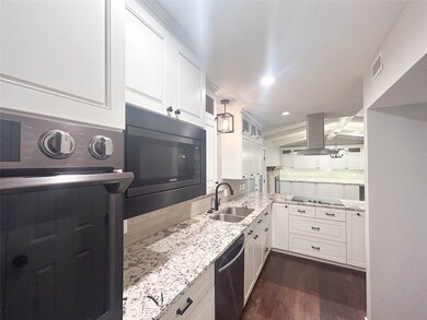 1409 Hillcrest St, Ennis, TX 75119 - photo 5