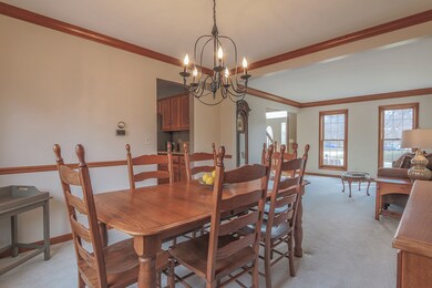 1235 Cromwell Ln, Naperville, IL 60564 - photo 7