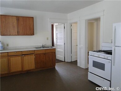 Kitchen kitchen 2nd floor