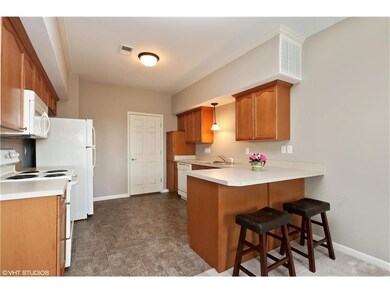 Canac cabinets with stainless lined drawers, eatin