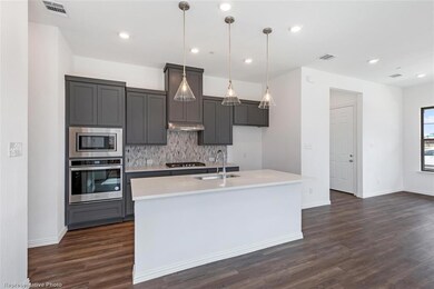 7561 Regal Ln, Fort Worth, TX 76180 - photo 6