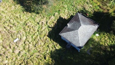 223 Delargy Ln, Hinton, WV 25951 - photo 5