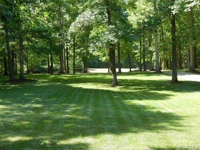 Front view from house to road.