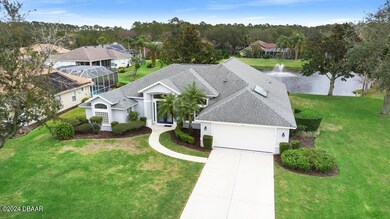 House w Pond