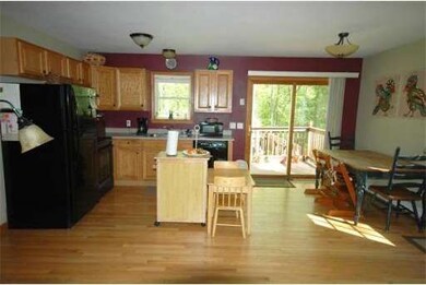 829 Burts Pit Rd, Florence, MA 01062 - photo 6