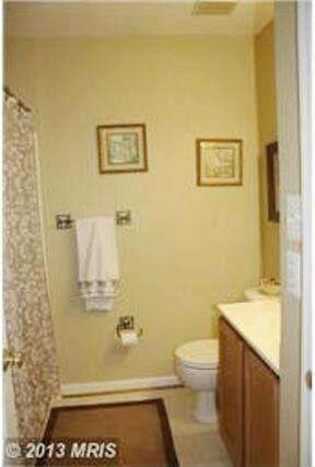 43492 Quentin St, Chantilly, VA 20152 - photo 6